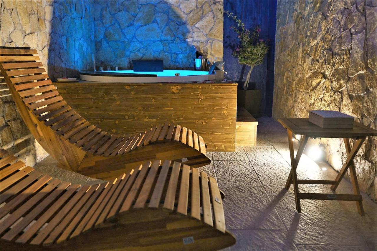 Spa Room Sicilia - Intera Casa Con Spa Privata Jacuzzi Sauna Bagno Di Vapore Ad Uso Illimitato Rosolini Eksteriør bilde